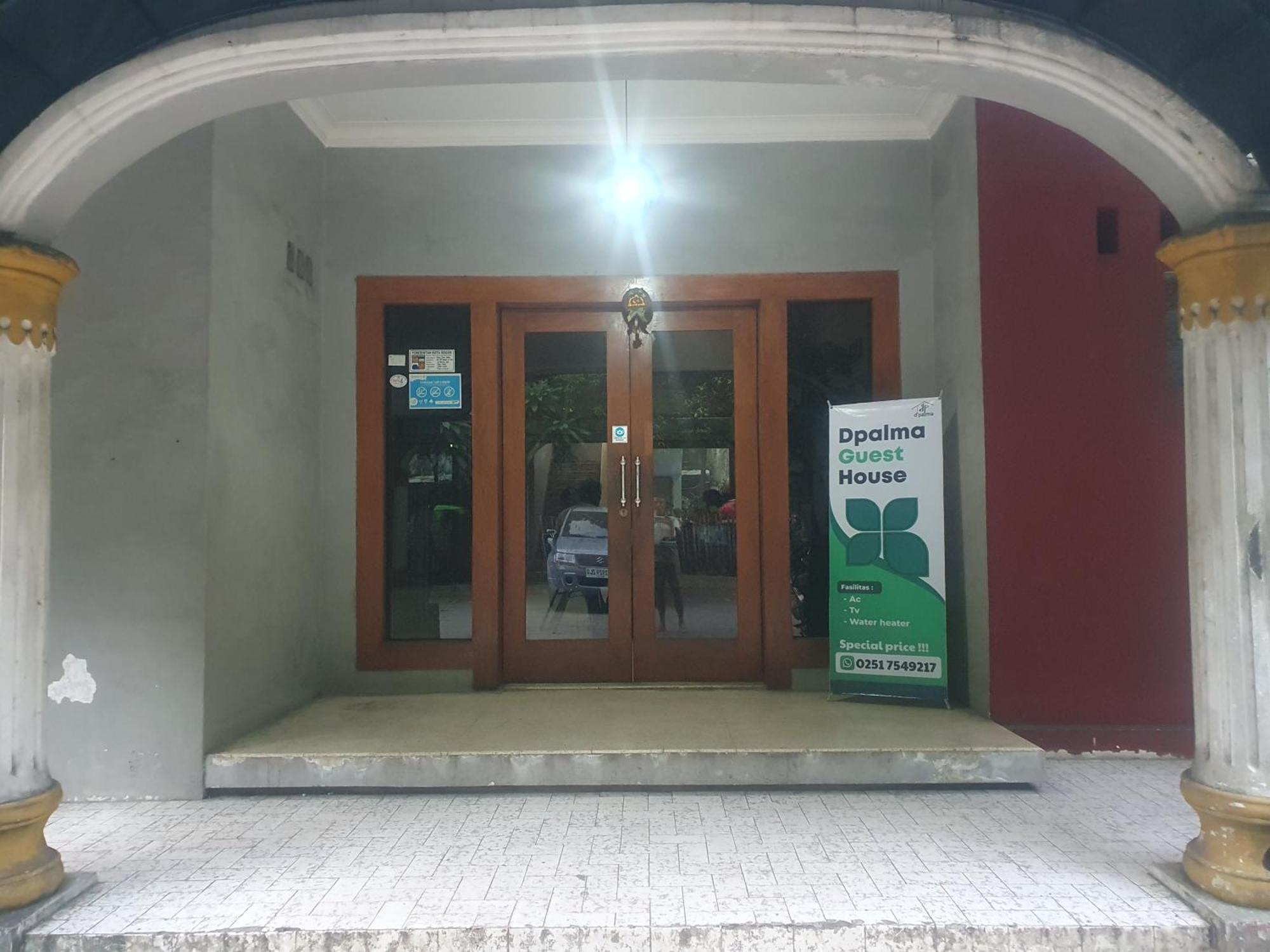 Ruang Tidur At Dpalma Bogor Hotel Bagian luar foto