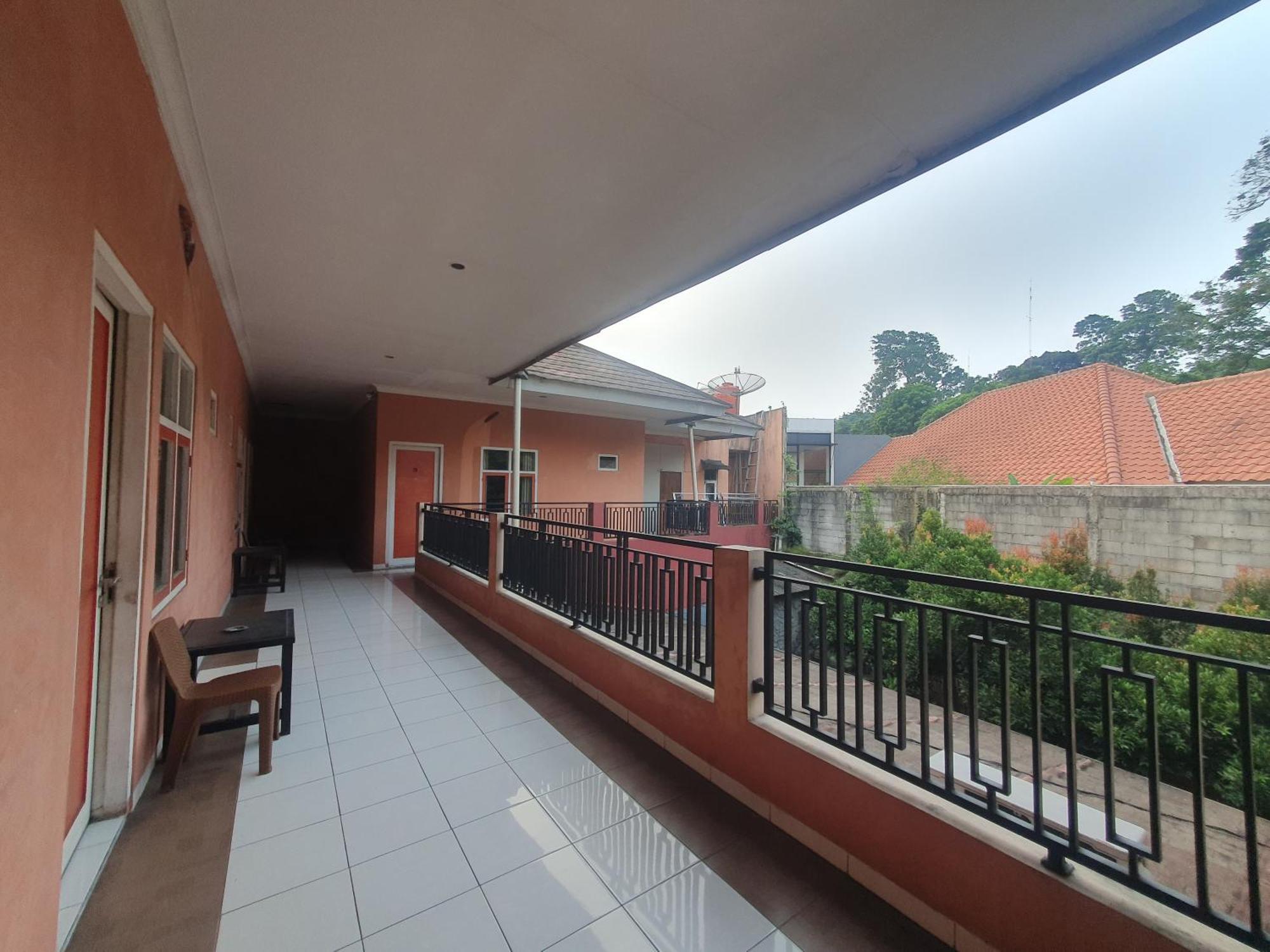 Ruang Tidur At Dpalma Bogor Hotel Bagian luar foto